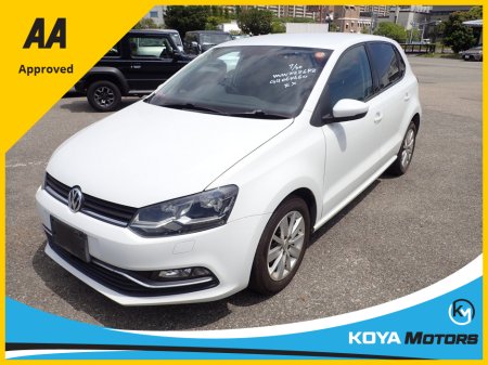 2017 Volkswagen Polo 1.2 TSI HIGHLINE PLUS PETROL AUTOMATIC // HEATED HALF LEATHER // PARK ASSIST // REVERSING CAMERA // PRO MEDIA PACK // CRUISE // FOGS // IDEAL STARTER CAR // IMMACULATE EXAMPLE €14,950 thumbnail