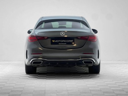 2022 Mercedes-Benz C Class 300E AMG LINE €36,990 thumbnail