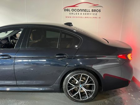 2022 BMW 5 Series - thumbnail 17