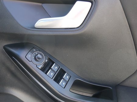 2023 Ford Puma - thumbnail 11