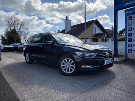 2016 Volkswagen Passat - thumbnail 3