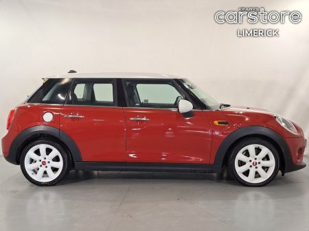 2016 MINI Hatch 1.6 PET AUTO €16,333
