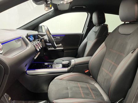 2022 Mercedes-Benz GLA Class 250e AMG - 19 Inch Alloys - Reversing Camera - Ambient Lighting - Sat Nav - Climate Control - Heated Seats - Keyless Start - Apple CarPlay/Android Auto thumbnail