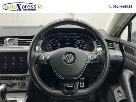 2020 Volkswagen Passat - thumbnail 25