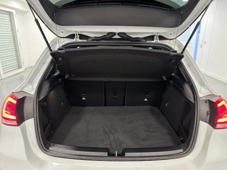 2019 Mercedes-Benz A Class - thumbnail 38