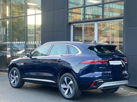 2021 Jaguar F-Pace 2.0d SE Auto AWD €42,900 thumbnail