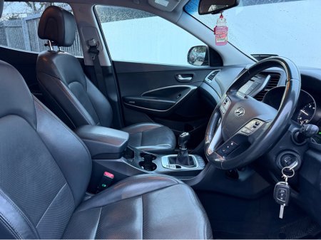 2017 Hyundai Santa Fe 2.2D EXECUTIVE 4WD 5DR €14,950 thumbnail