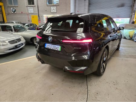 2022 BMW iX - thumbnail 21