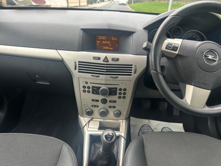 2007 Opel Astra 1.8 16v Design €3,890 thumbnail
