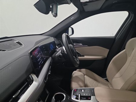 2025 BMW iX2 - thumbnail 7