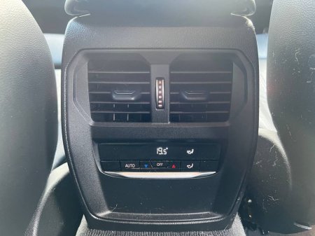 2021 BMW 3 Series - thumbnail 13