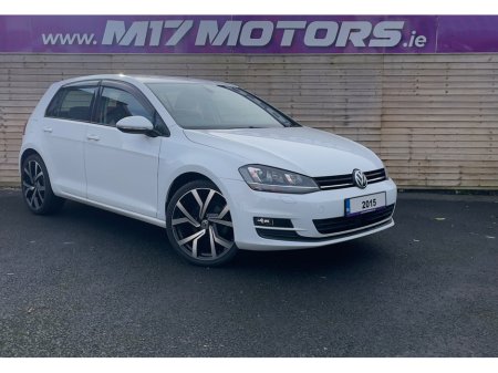 2015 Volkswagen Golf - view 3