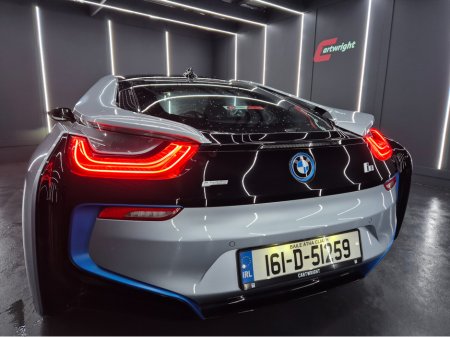 2016 BMW i8 HARMON KARDON HEAD UP DISPLAY €47,950
