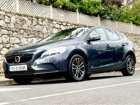 2017 Volvo V40 - thumbnail 9