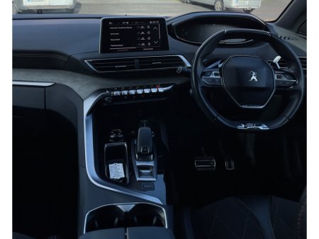 2018 Peugeot 3008 - thumbnail 8