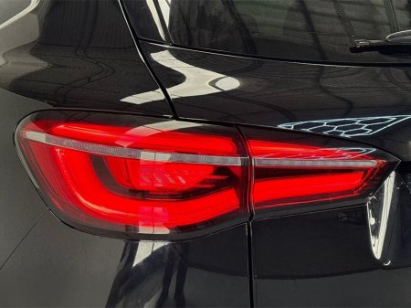 2022 MG HS EXCLUSIVE PHEV AUTO**PANORAMIC ROOF**DIGITAL DASH**TOUCH SCREEN APPLE CAR PLAY**MULTIFUNCTIONAL STEERING WHEEL**HEATED LEATHER SEATS**ELECTRIC SEATS**ELECTRIC FOLDING MIRRORS**ELECTRIC TAILGATE** €24,995 thumbnail