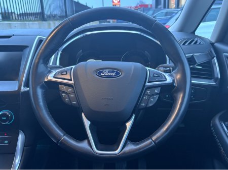 2016 Ford S-Max 2.0 TDCI TITANIUM 150PS 5DR // 7 SEATER €13,995 thumbnail