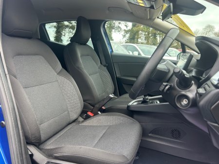 2022 Renault Clio - thumbnail 9