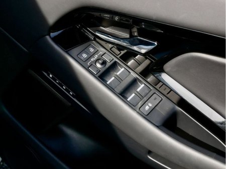 2024 Land Rover Range Rover Evoque - thumbnail 19