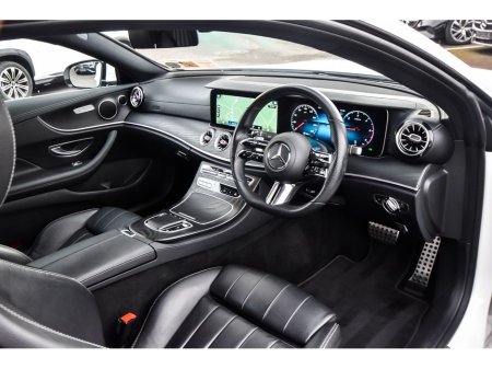 2021 Mercedes-Benz E Class - thumbnail 9