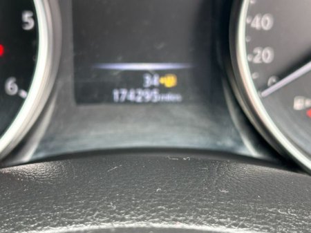 2018 Nissan Qashqai - thumbnail 19