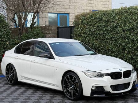 2015 BMW 3 Series 320d M-SPORT COMPETITION // HEADS-UP DISPLAY // LEATHER M-SPORT INTERIOR // REVERSE CAMERA €18,750 thumbnail
