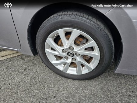 2018 Toyota Corolla - thumbnail 15