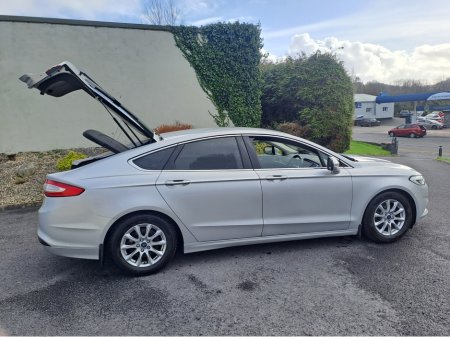 2016 Ford Mondeo - thumbnail 2