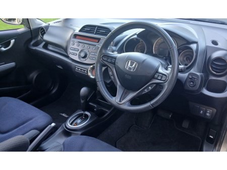 2012 Honda Jazz **AUTOMATIC** 1.3 VTEC EXECUTIVE 5dr - ONLY 29K KLMS €8,950