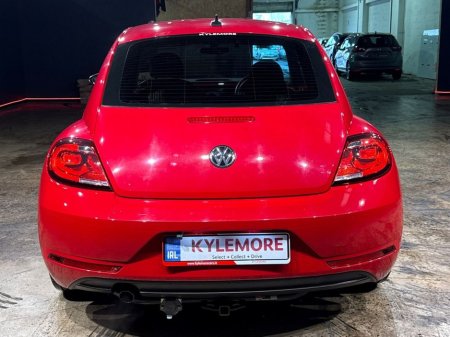 2017 Volkswagen Beetle DESIGN EDITION - COLOUR CODED INTERIOR - FACTORY ALLOYS - REVERSE CAMERA €14,950 thumbnail
