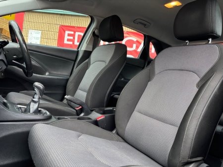 2017 Hyundai i30 - thumbnail 12