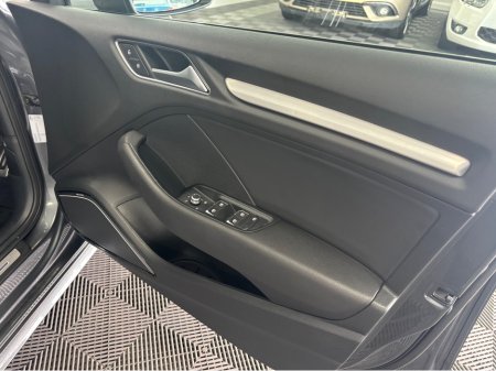 2018 Audi S3 - thumbnail 8