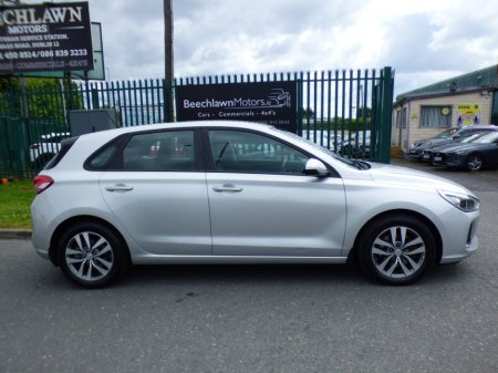 2018 Hyundai i30 1.6 CRDI DELUXE 5DR // FULL DOCUMENTED SERVICE HISTORY // EXCELLENT CONDITION // 01/28 NCT // REVERSE CAMERA, CRUISE AND BLUETOOTH // €12,950