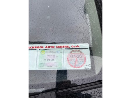 2013 Toyota Avensis - thumbnail 18