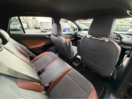 2021 Volkswagen ID.4 PRO 150 KW 1ST 5DR AUTO €18,900 thumbnail