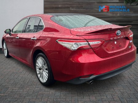 2018 Toyota Camry Hybrid Automatic *Panoramic Roof* €20,950