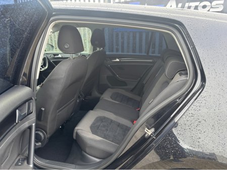 2014 Volkswagen Golf Highline TSI DSG 150 HP €12,500