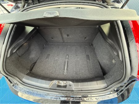 2018 Volvo V40 D4 INSCRIPTION - 2.0L DIESEL - AUTO - 12M WARRANTY - CAR: 1615 €14,950 thumbnail