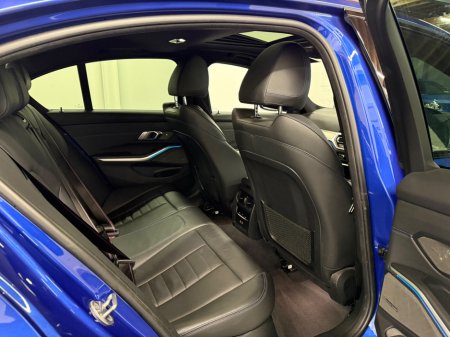 2020 BMW 3 Series  €27,495 thumbnail