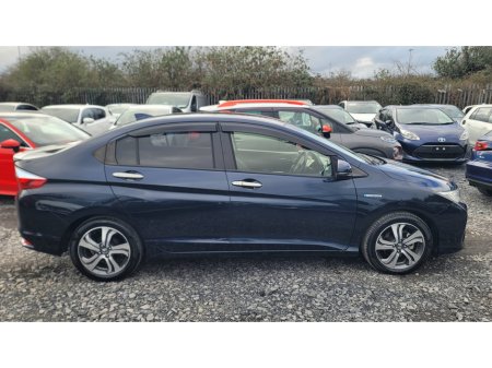 2017 Honda Grace - thumbnail 8