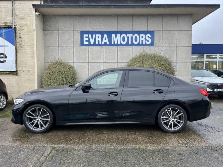 2019 BMW 3 Series 320D SPORT AUTOMATIC 2.0 DIESEL //REVERSE CAMERA//FULL LEATHER HEATED SEATS//CARPLAY// €26,950 thumbnail