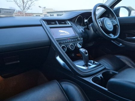 2020 Jaguar E-Pace 2.0D I4 150 PS AWD Auto S €19,999 thumbnail