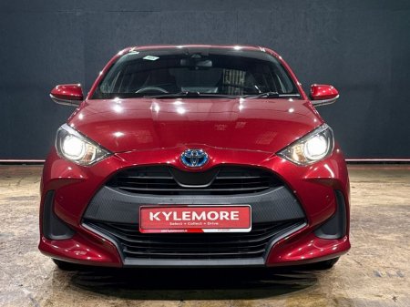 2021 Toyota Yaris 1.5 HYBRID - ALLOY WHEELS- REAR CAMERA €15,950 thumbnail