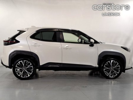 2021 Toyota Yaris Cross - thumbnail 2