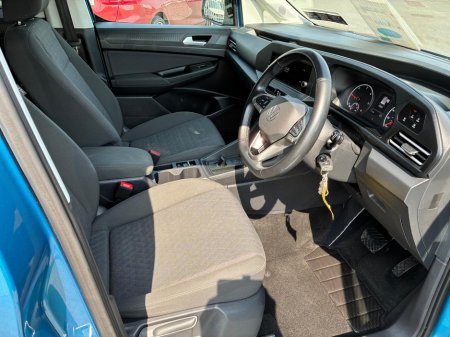 2023 Volkswagen Caddy Maxi Life Titanium Wheelchair Accessible Taxi €54,750 thumbnail