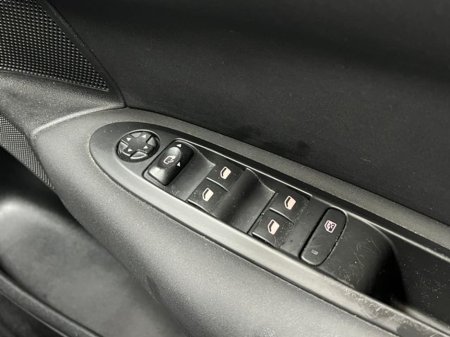 2016 Citroen C4 Bluehdi100 Flair €9,495 thumbnail