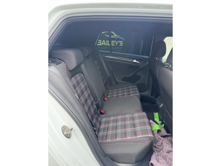 2015 Volkswagen Golf - thumbnail 15