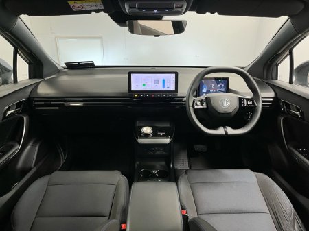 2023 MG 4 - thumbnail 2