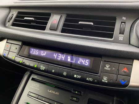 2018 Lexus CT 200 h - thumbnail 19