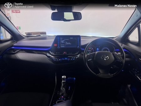 2020 Toyota C-HR 1.8 HYB LUNA SPORT 4 4DR AUTO €22,950 thumbnail